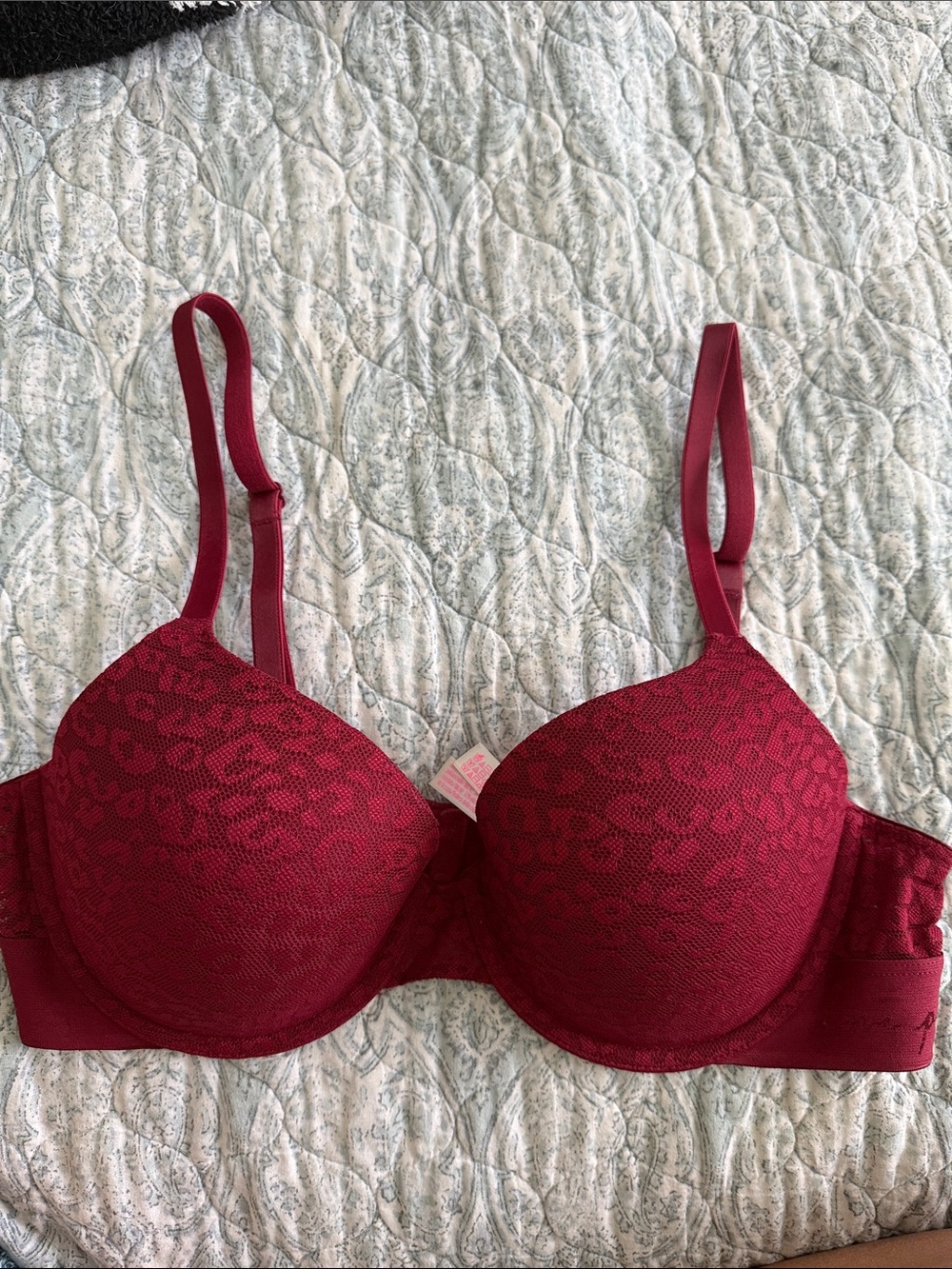 PINK Victoria's Secret Deep Red Lace Cheetah Print T-Shirt Lightly Lined Bra